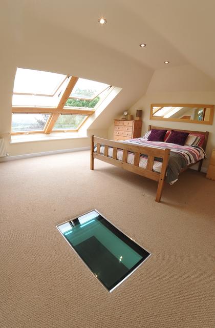 load bearing glass to walk on in loft conversion floor 